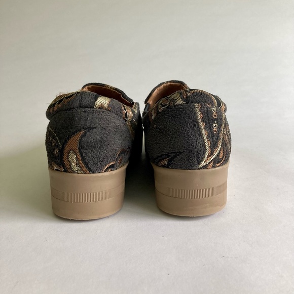 Brantano Brown Tan Velvet Sneakers size 7 - Picture 9 of 13